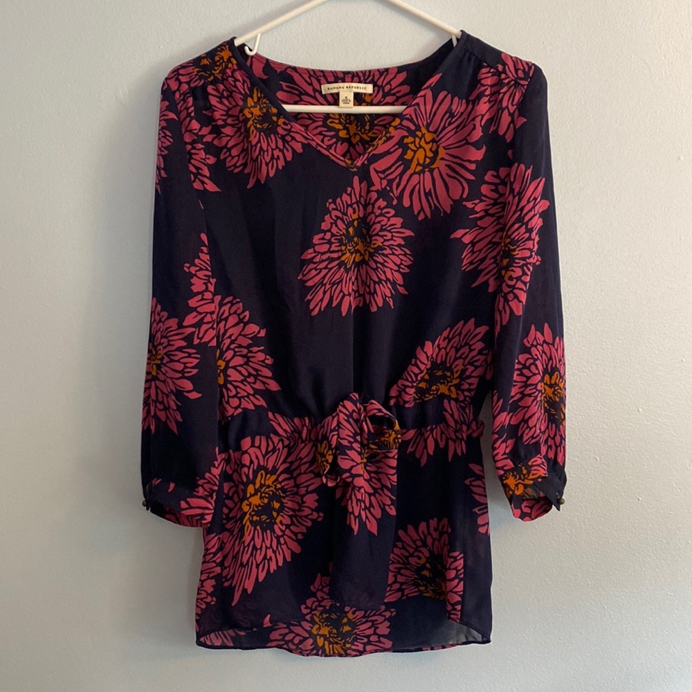 Banana Republic Women’s Blouse Blue Pink Orange Floral Design Cinch Waist Sheer